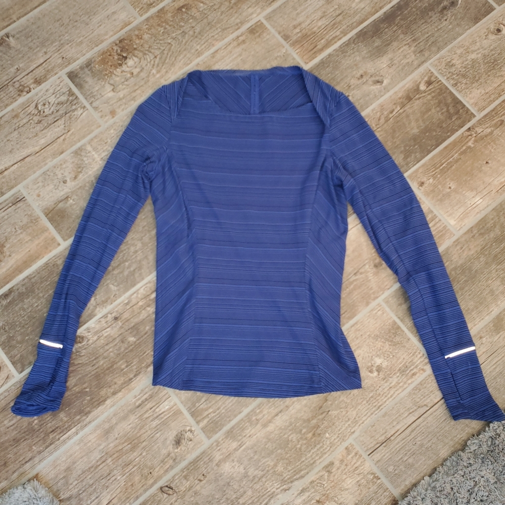 Lululemon top size 8